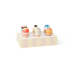 kids-concept-ice-cream-stand