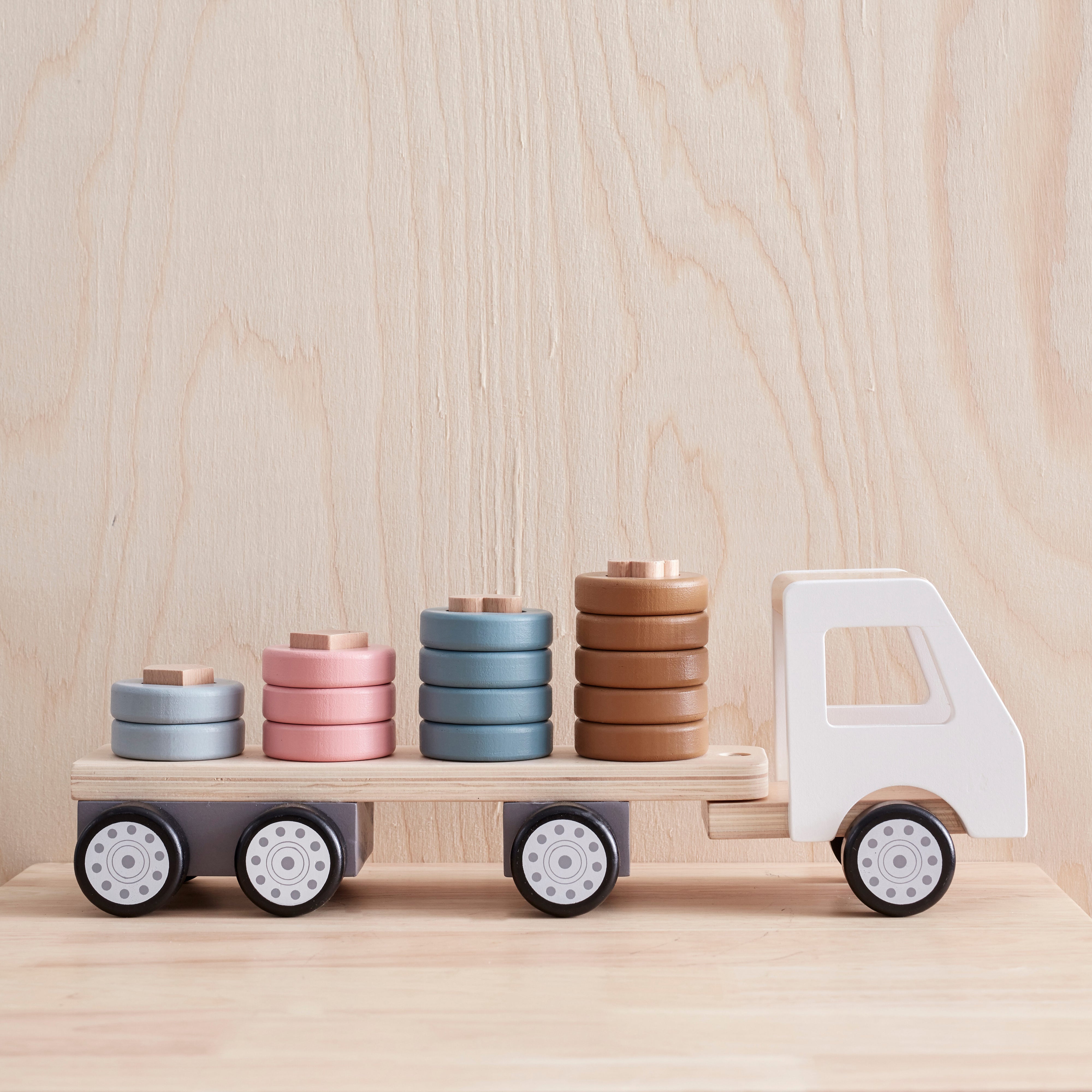 kids-concept-sorter-ring-truck-aiden-kidc-1000427