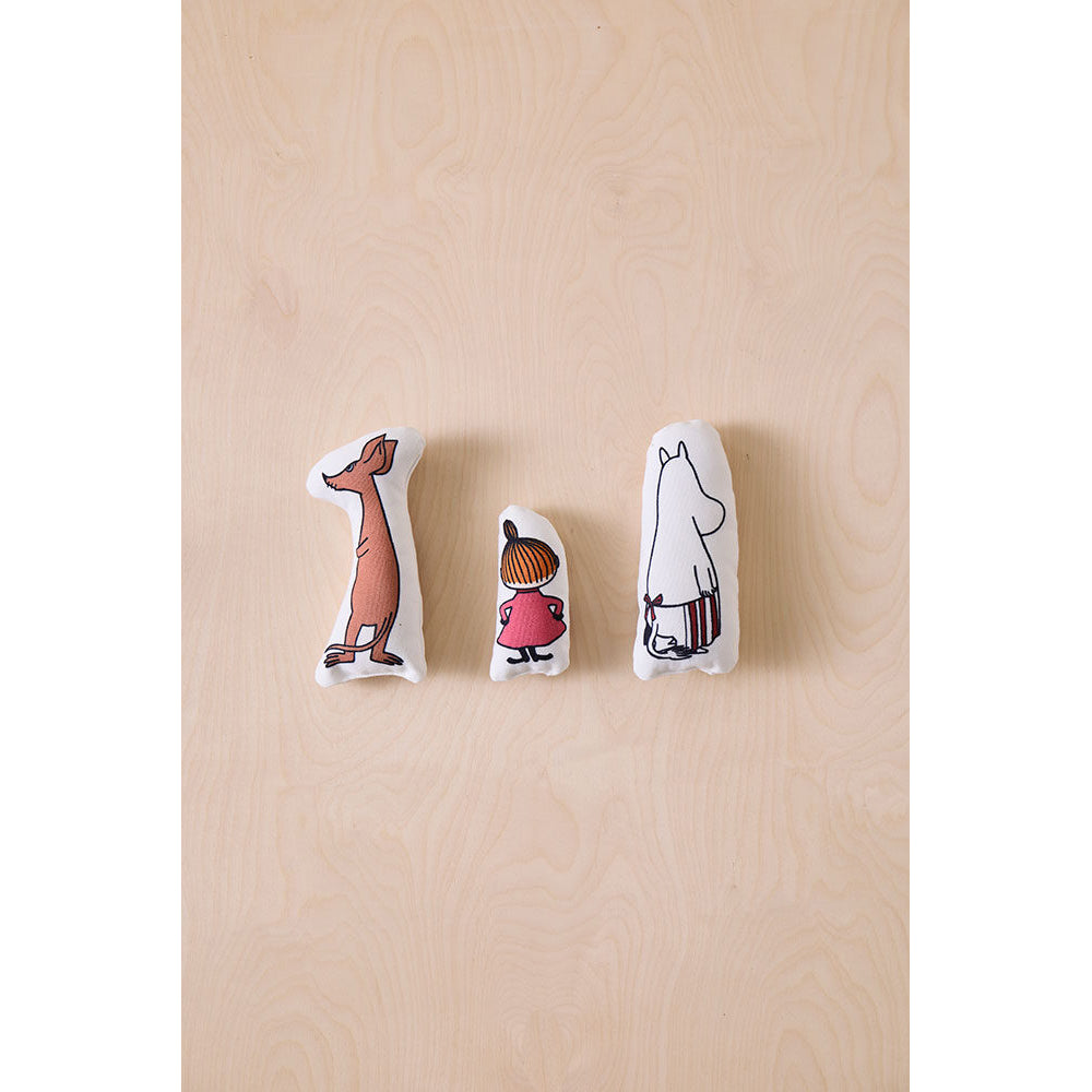 kids-concept-tent-with-figures-moomin