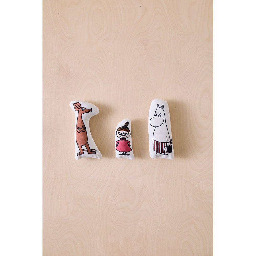 kids-concept-tent-with-figures-moomin