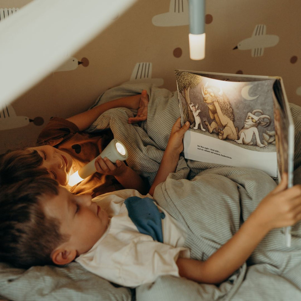 kidywolf-3-in-1-flashlight-blue-kidw-flashlight-bu