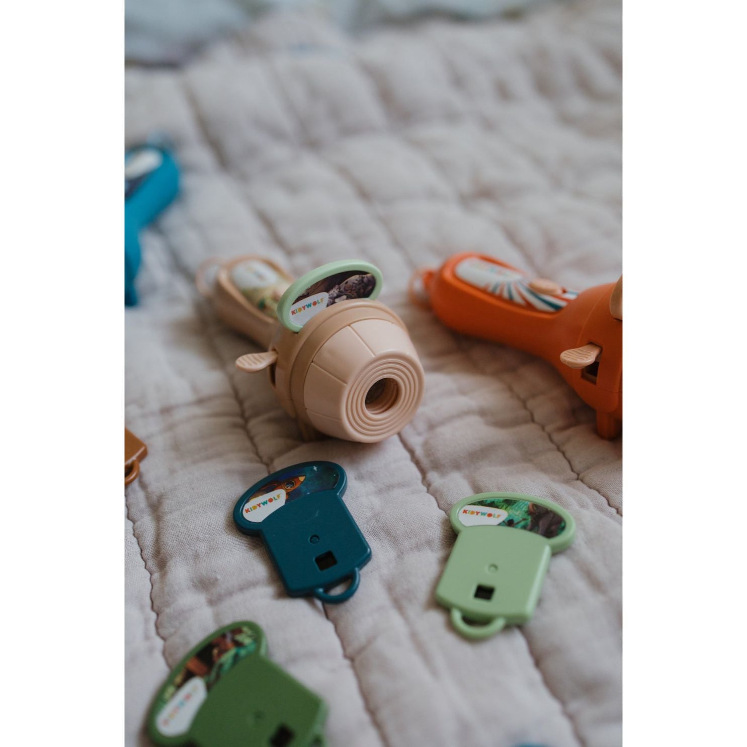 kidywolf-kidyslide-story-lamp-circus-kidw-kidyslide-ci