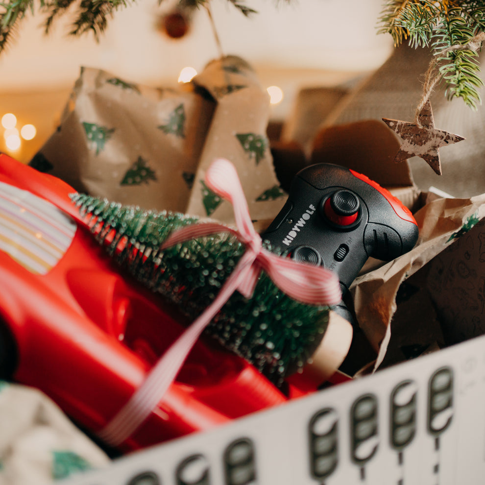 kidywolf-red-remote-control-car-kidw-kidycar-rd