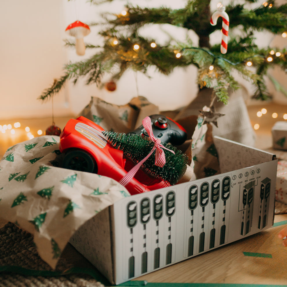 kidywolf-red-remote-control-car-kidw-kidycar-rd