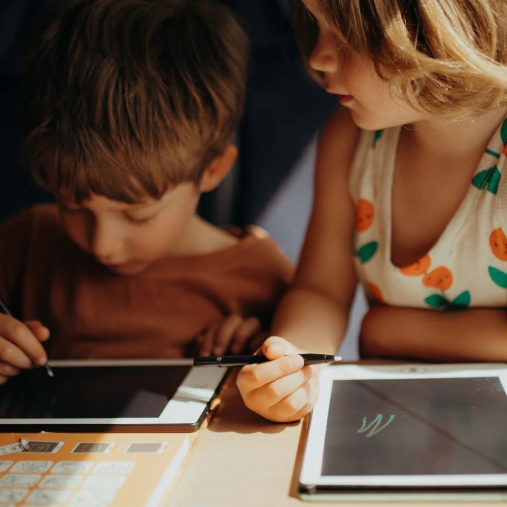 kidywolf-refil-kidydraw-mini-drawings-dinosaurs-and-galaxy-kidw-refil-draw-mini-din-gal