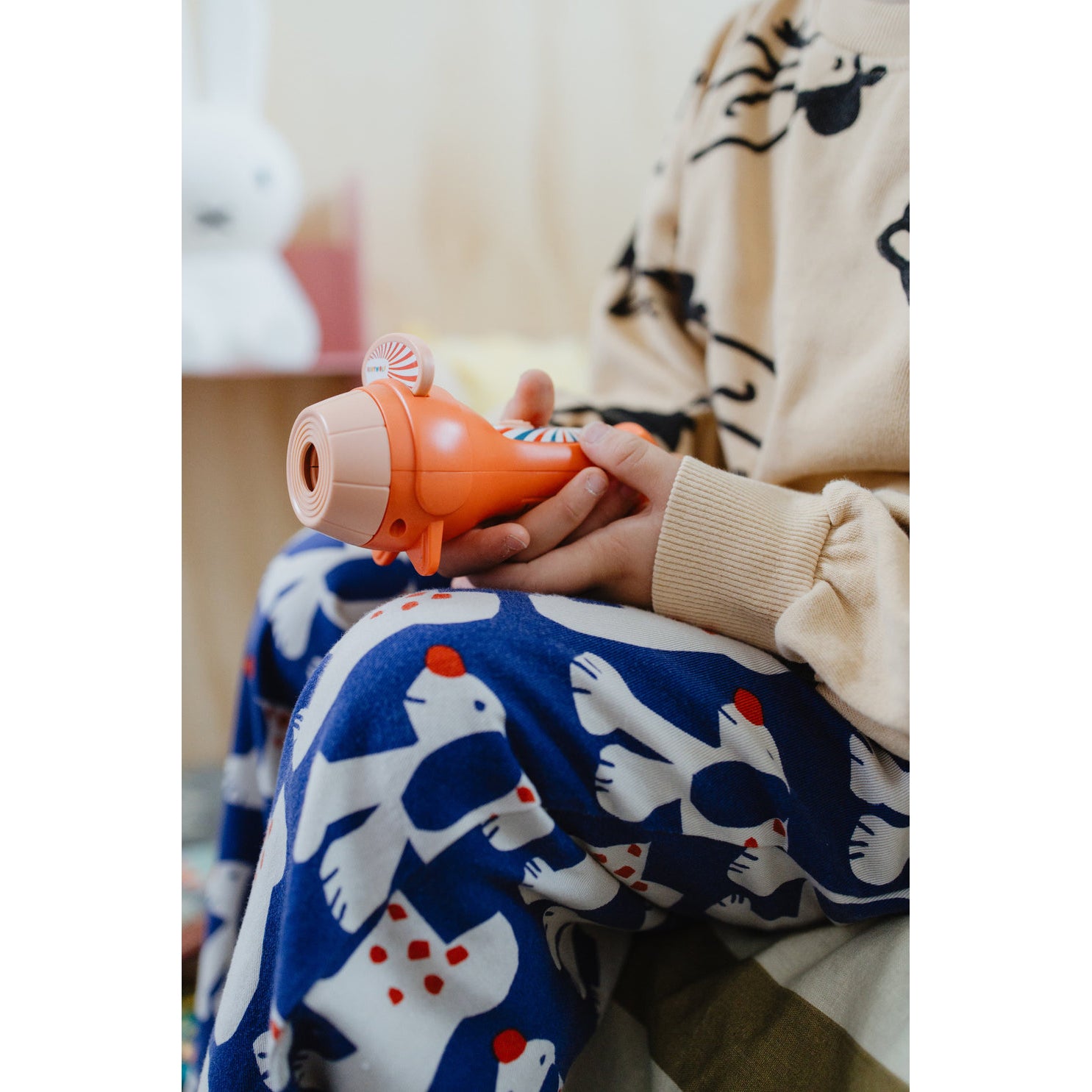 kidywolf-story-lamp-history-kidw-kidyslide-hi