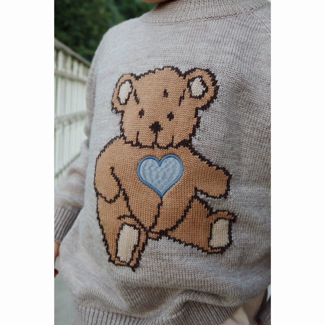 konges-sl-jd-billi-knit-blouse-teddy-bear-clothing-wear-fashion-kong-w24ks101436-tb-12m-03