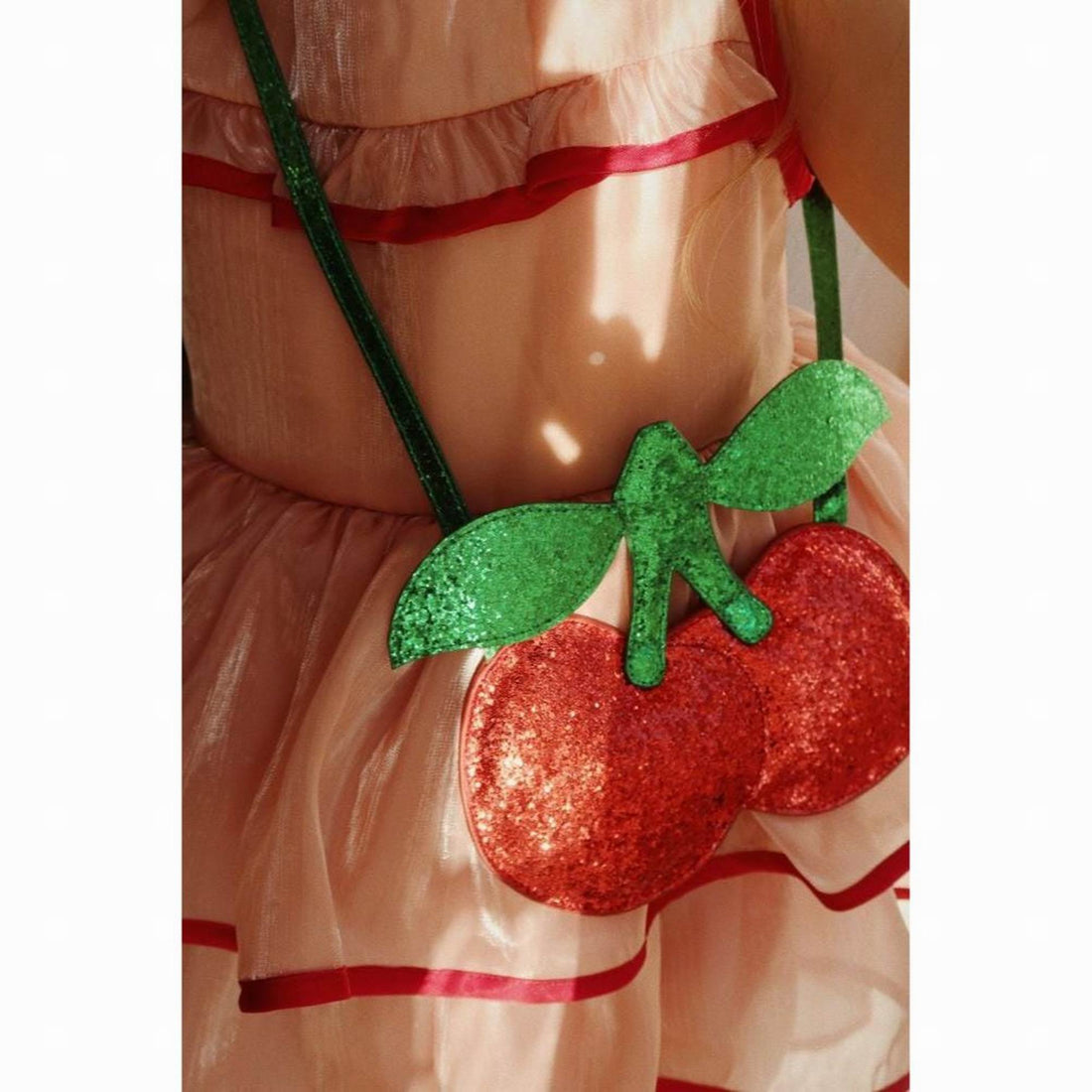 konges-sl-jd-cherry-wallet-bag-barbados-cherry-clothing-wear-fashion-accessories-kong-w24ks101921-bac-06
