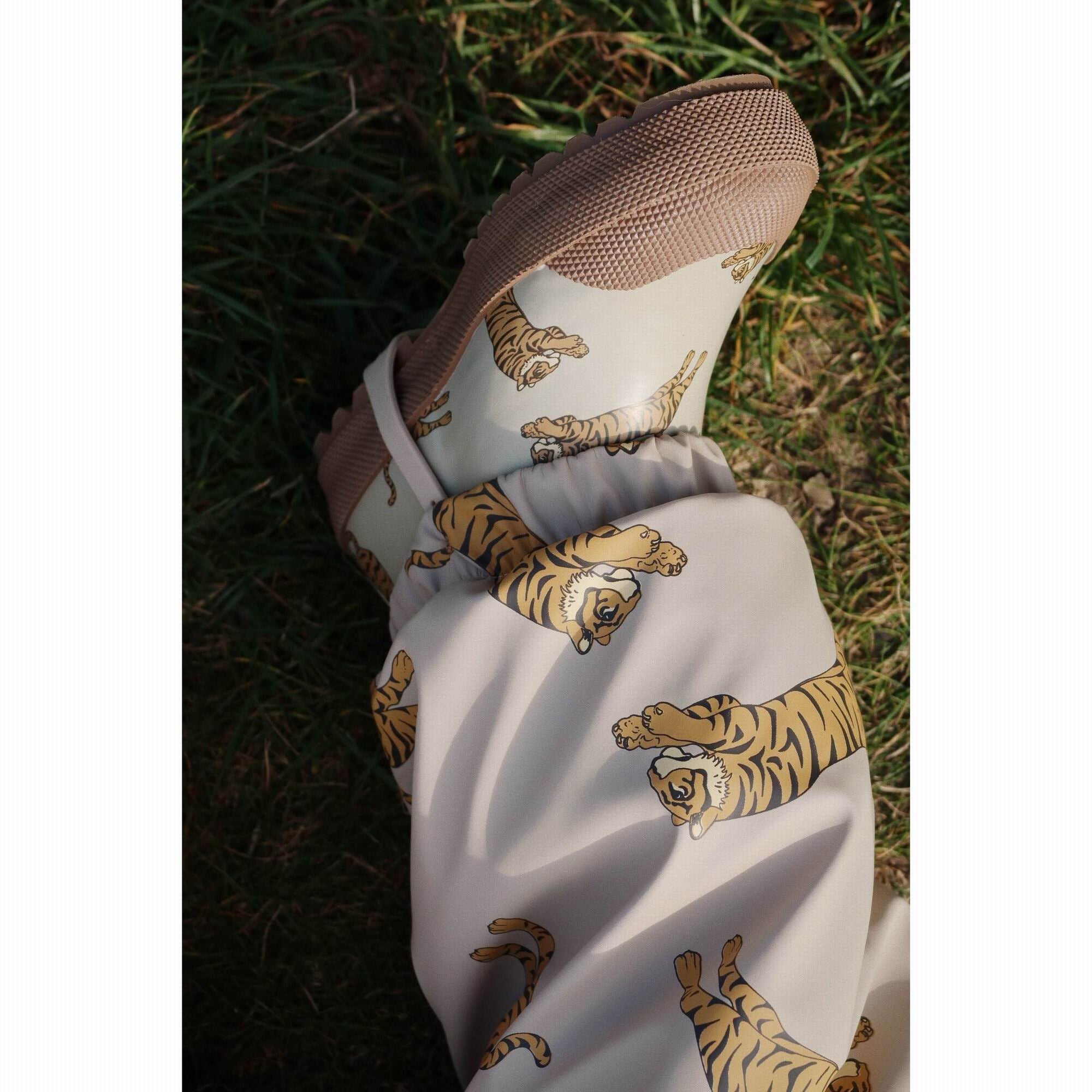 konges-sl-jd-rain-snowsuit-tiger-clothing-wear-fashion-kong-w24ks101281-tiger-2y-13