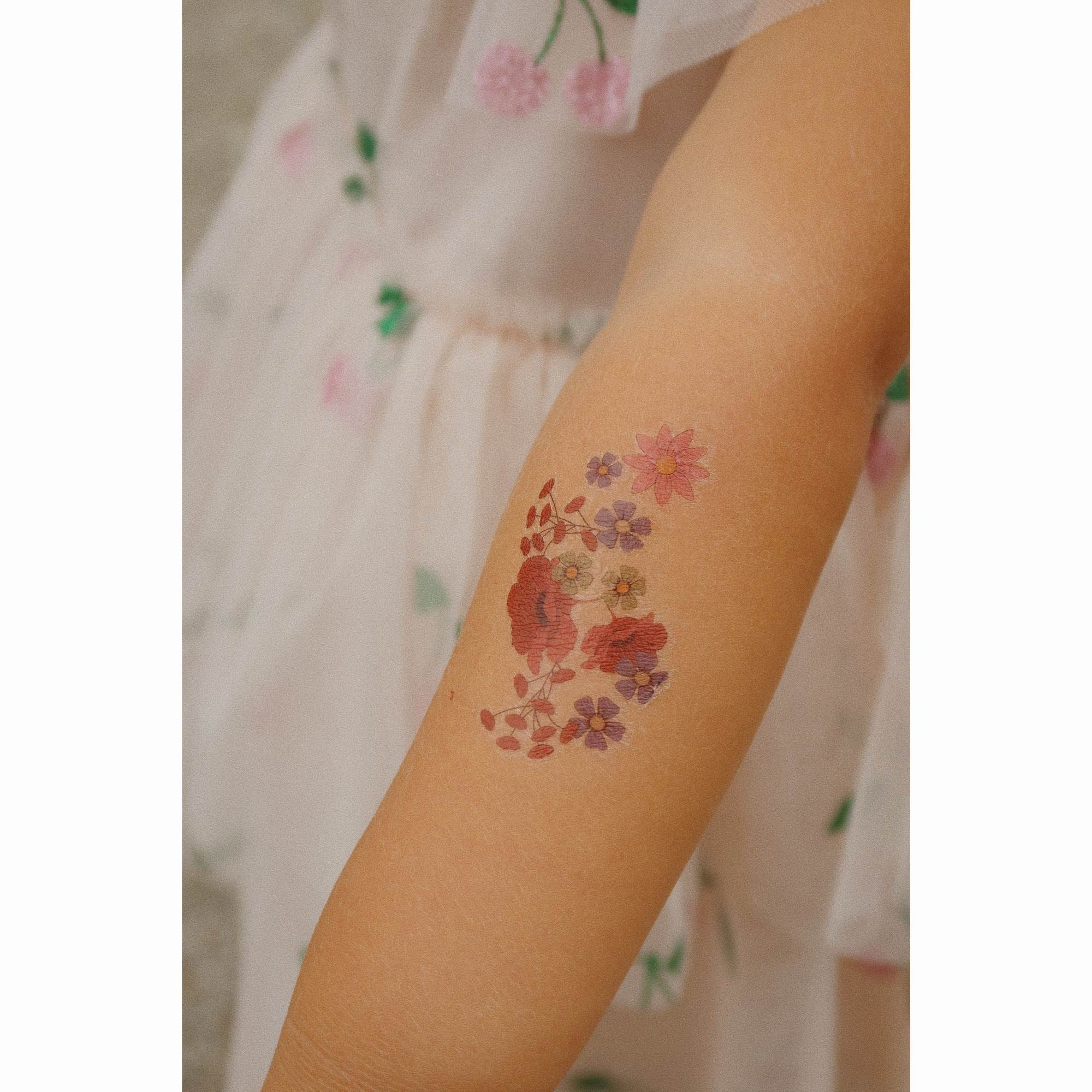 konges-sl-jd-tattoos-girl-mix-pack-party-supplies-clothing-wear-fashion-accessories-kong-w24ks101074-gmp-05