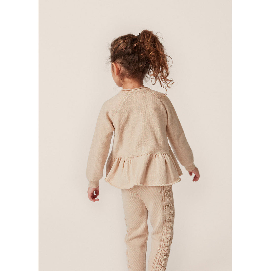 konges-sløjd-cabby-frill-cardigan-almond-milk-kong-w23ks5923-am-3y