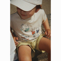 konges-slojd-famo-tee-gots-almond-milk-clothing-wear-fashion-kong-s26ks105370-alm-12m-07