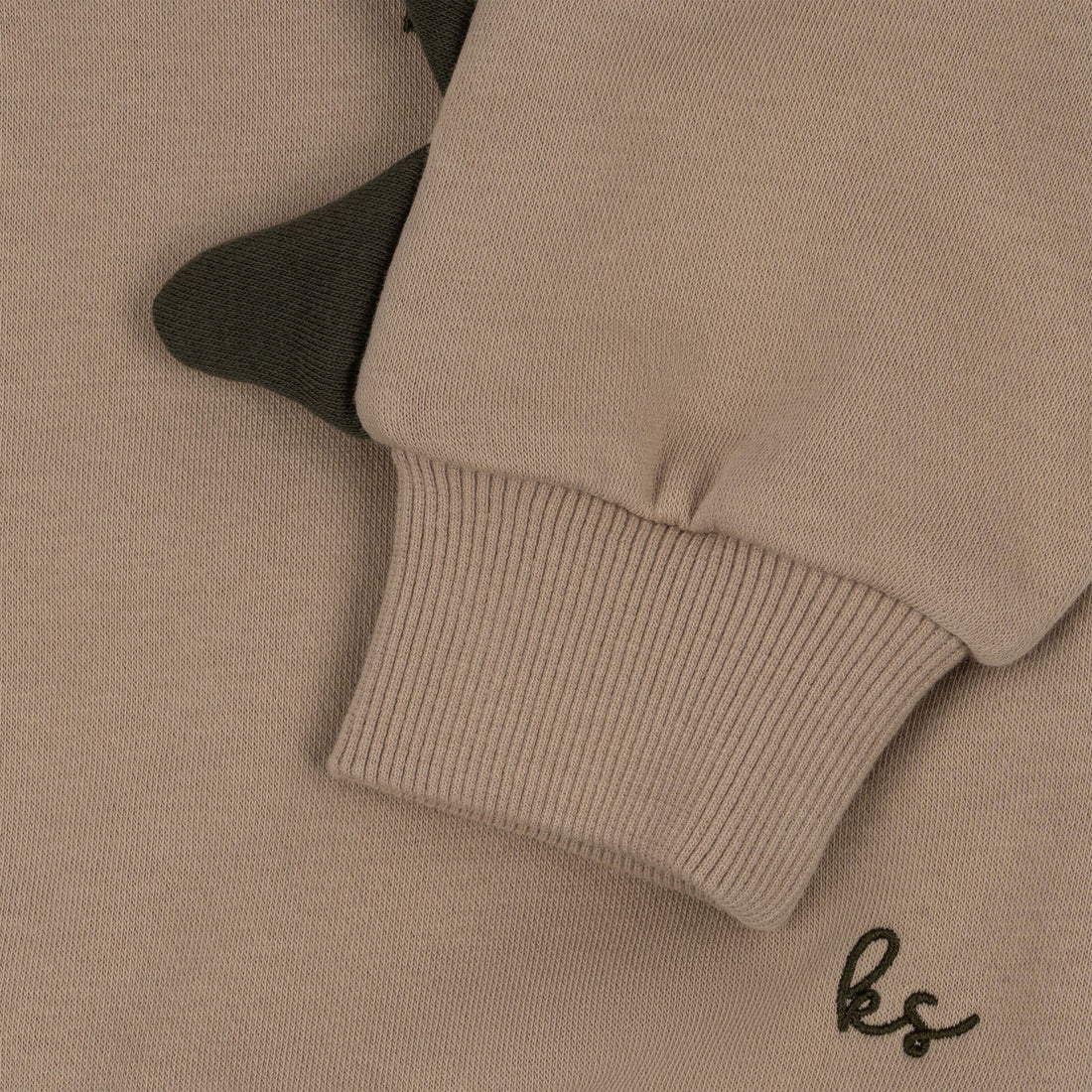 konges-sløjd-lou-animal-spike-dino-gots-oxford-tan-kong-w23ks6428-ot-2y