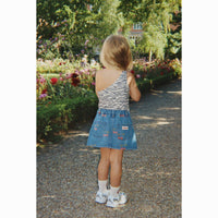 konges-slojd-magot-printed-skirt-gots-ma-grande-cerise-denim-kong-s26ks105610-mgcd-2y-07