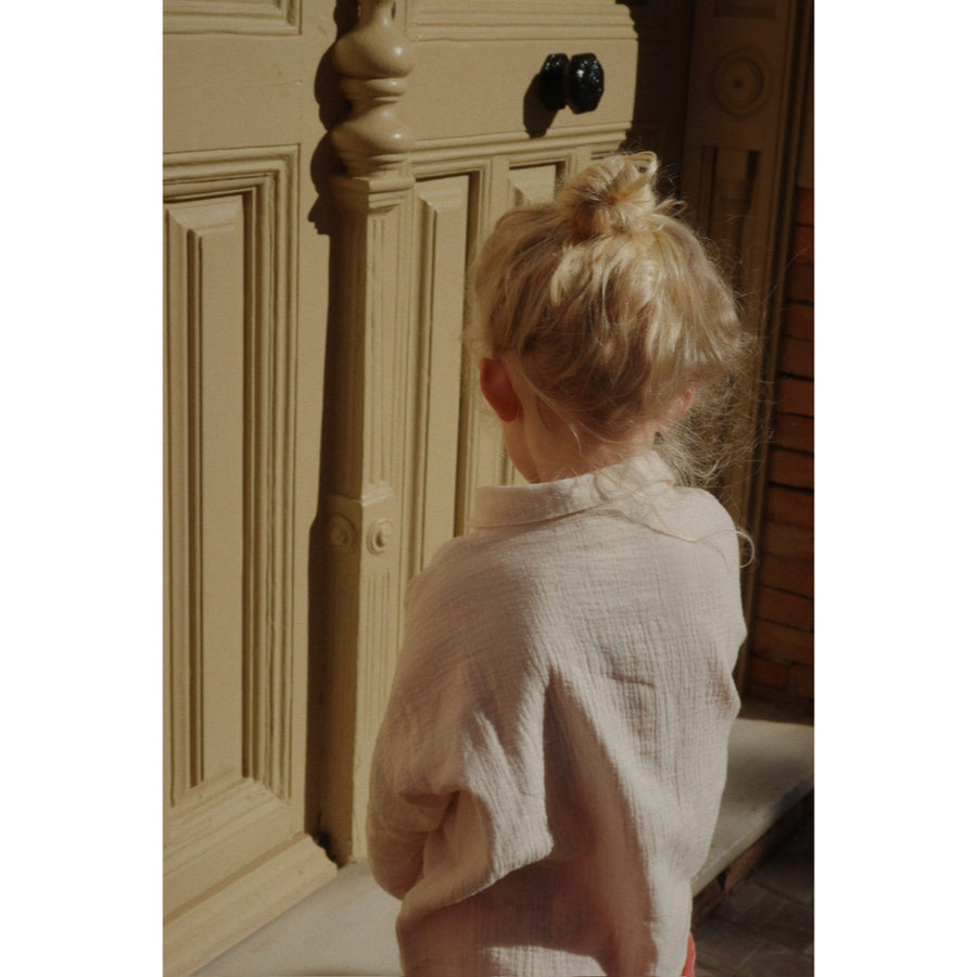 konges-slojd-rhw-x-ks-bella-shirt-mother-of-pearl-clothing-wear-fashion-kong-s25ks103591-mop-18m