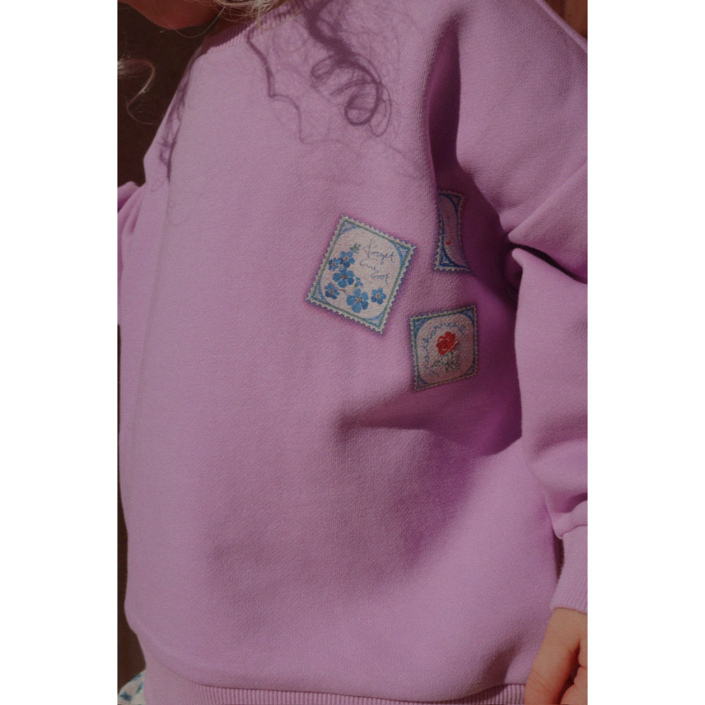 konges-slojd-rhw-x-ks-lettre-sweat-ocs-lupine-clothing-wear-fashion-kong-s25ks103611-lup-18m
