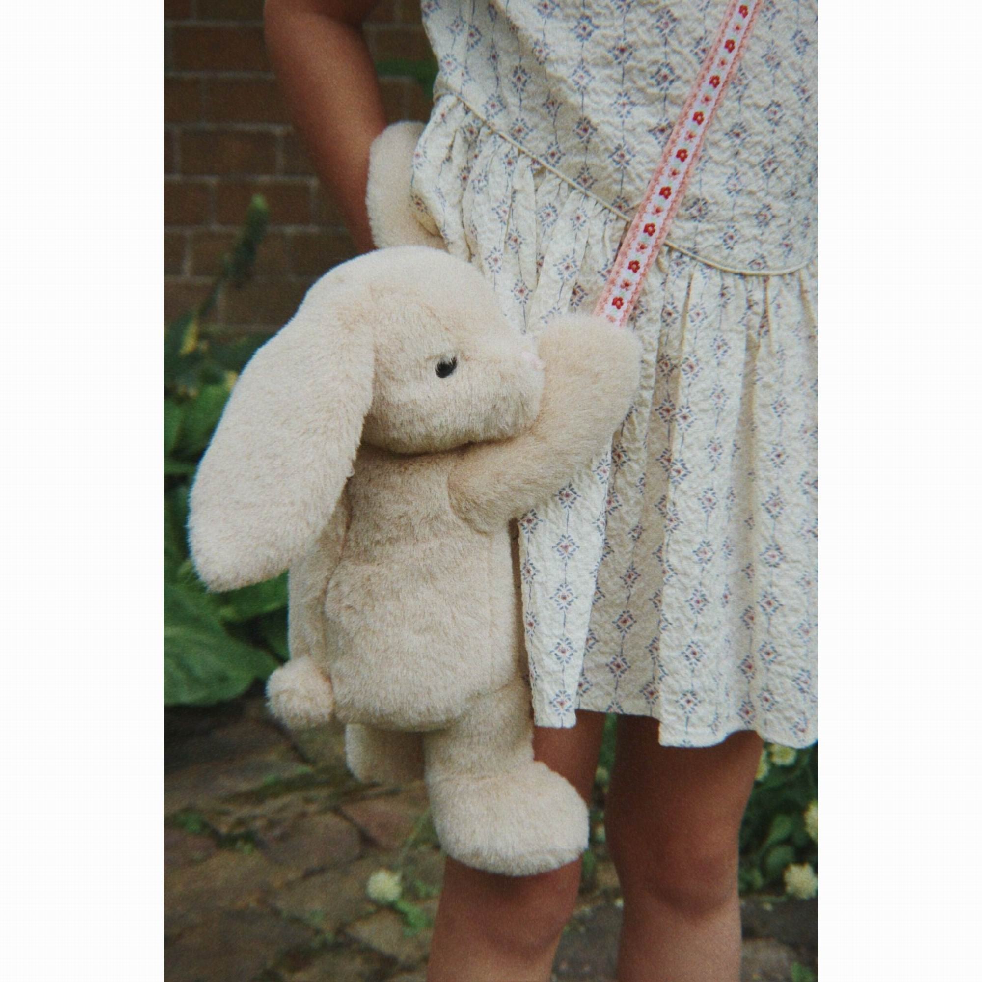 konges-slojd-teddy-bag-bunny-one-size-play-toy-clothing-wear-fashion-accessories-kong-s26ks105548-bunny-os-05