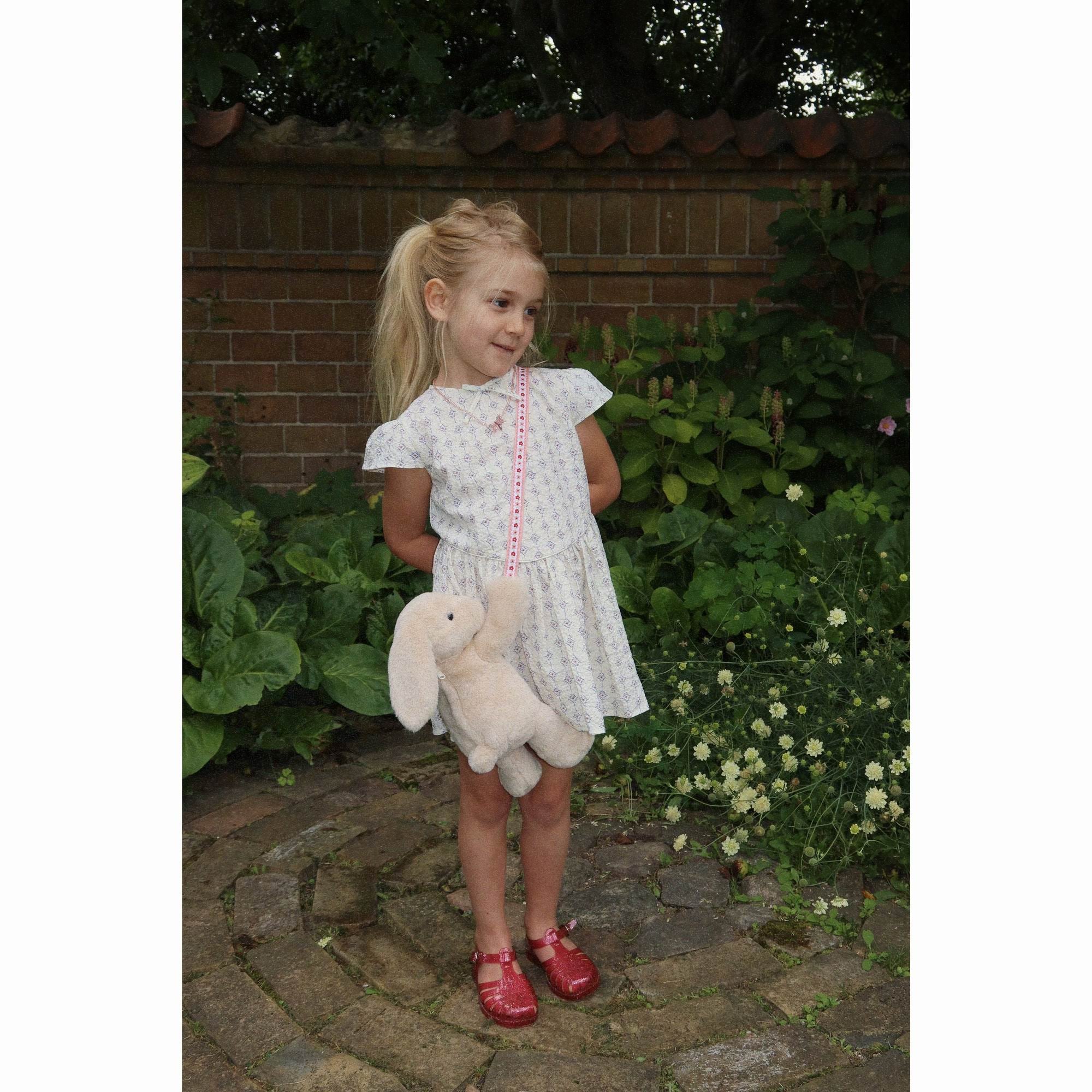 konges-slojd-teddy-bag-bunny-one-size-play-toy-clothing-wear-fashion-accessories-kong-s26ks105548-bunny-os-06