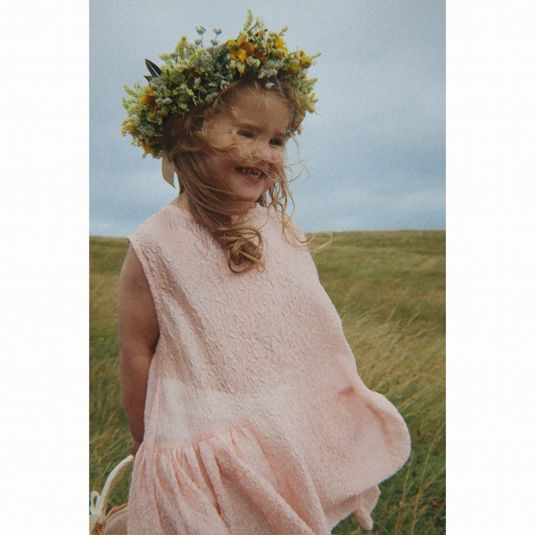 konges-slojd-vola-dress-creole-pink-clothing-wear-fashion-kong-s26ks105613-crep-2y-007