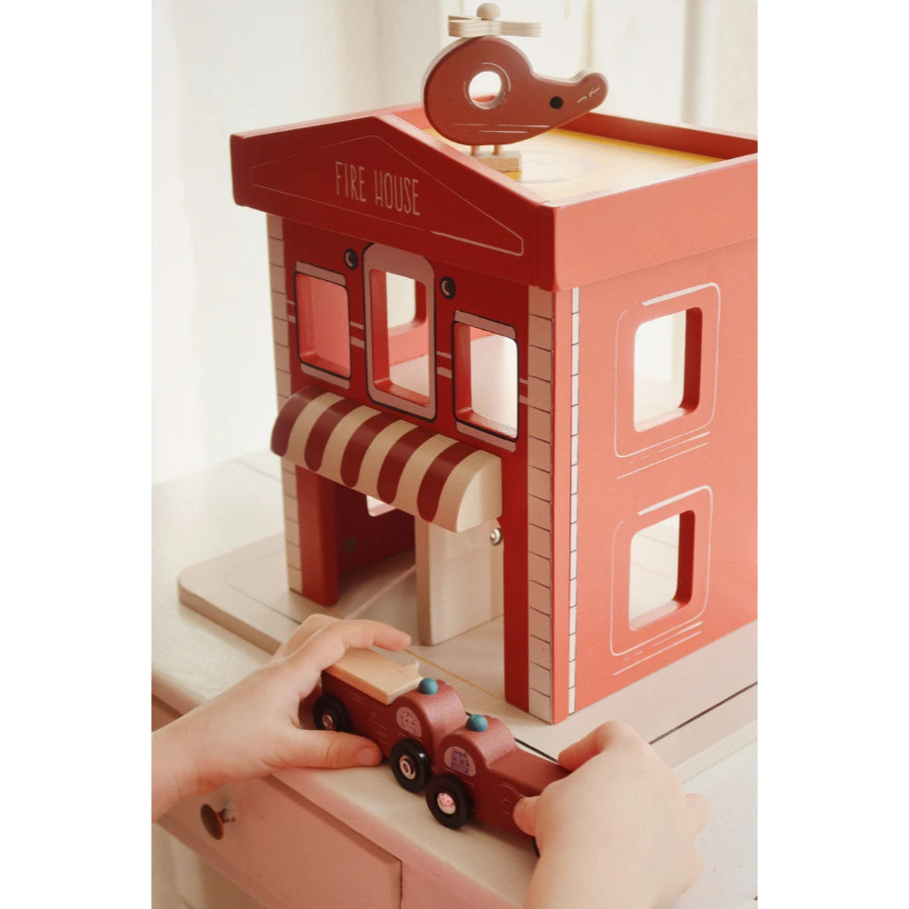 konges-sløjd-wooden-fire-station-fsc-multi-kong-w25ks102144-multi-os