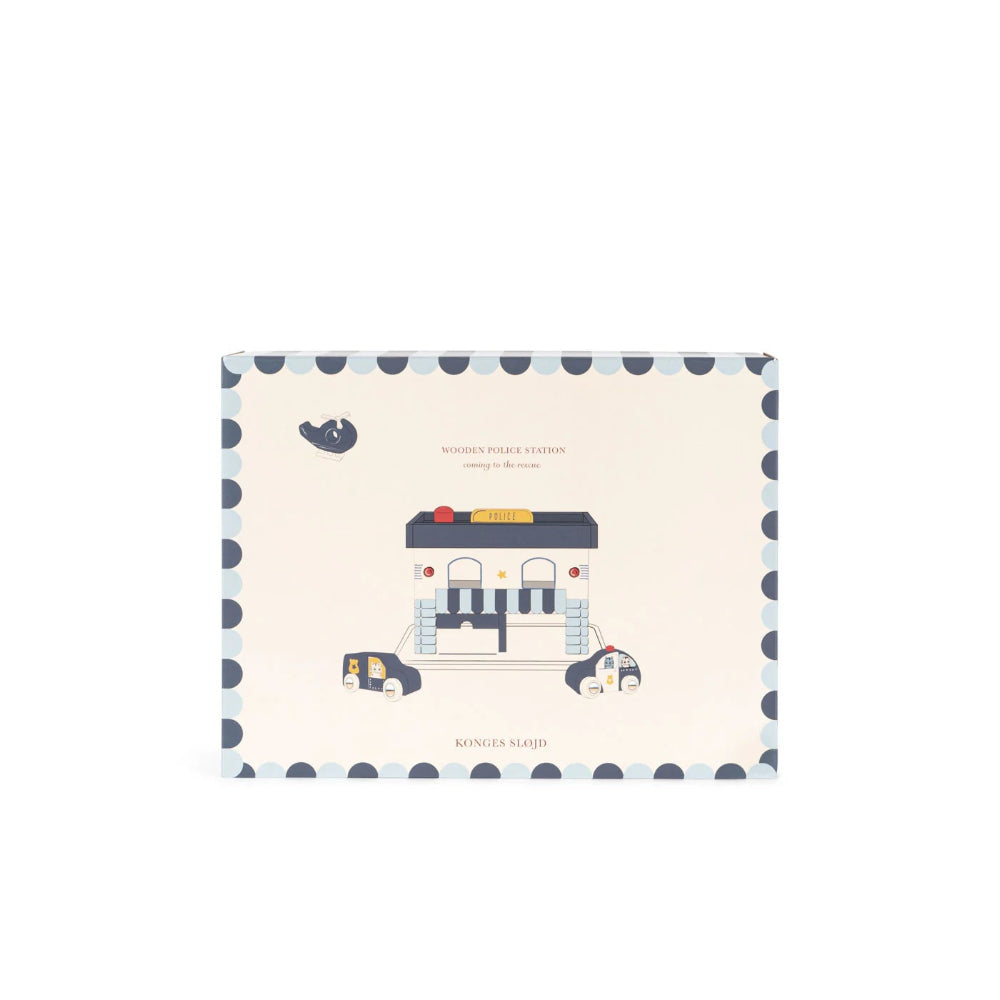 konges-sløjd-wooden-police-station-fsc-blue-multi-kong-w25ks102167-bmu-os