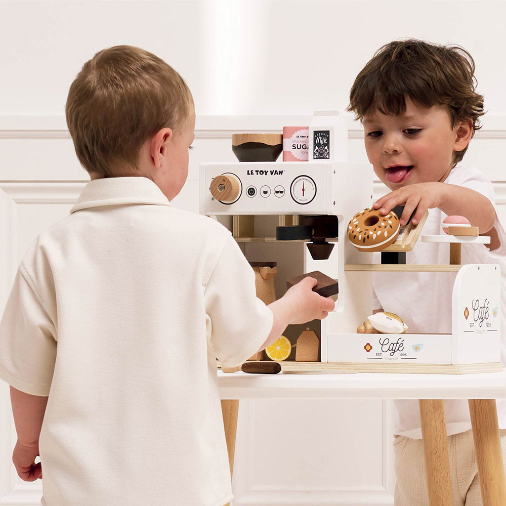 le-toy-van-barista-cafe-shop-play-toy-ltv-tv3004