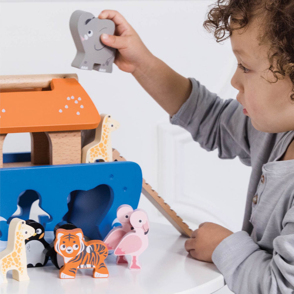 le-toy-van-noahs-ark-animals-shape-sorter-21-piece-play-toy-ltv-tv212