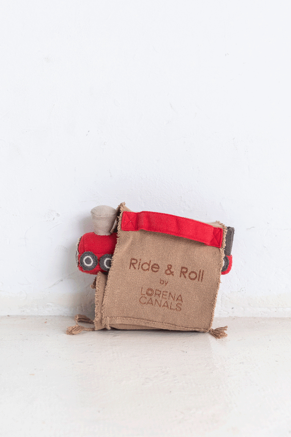 lorena-canals-ride-&-roll-train-machine-washable-textile-toy-lore-sct-train