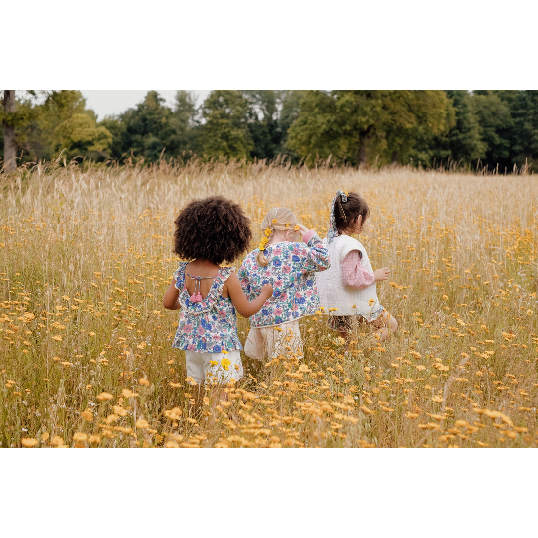 louise-misha-reversible-vest-andres-printed-cotton-gauze-blue-summer-meadow-mish-s24b0448-bsm-24m
