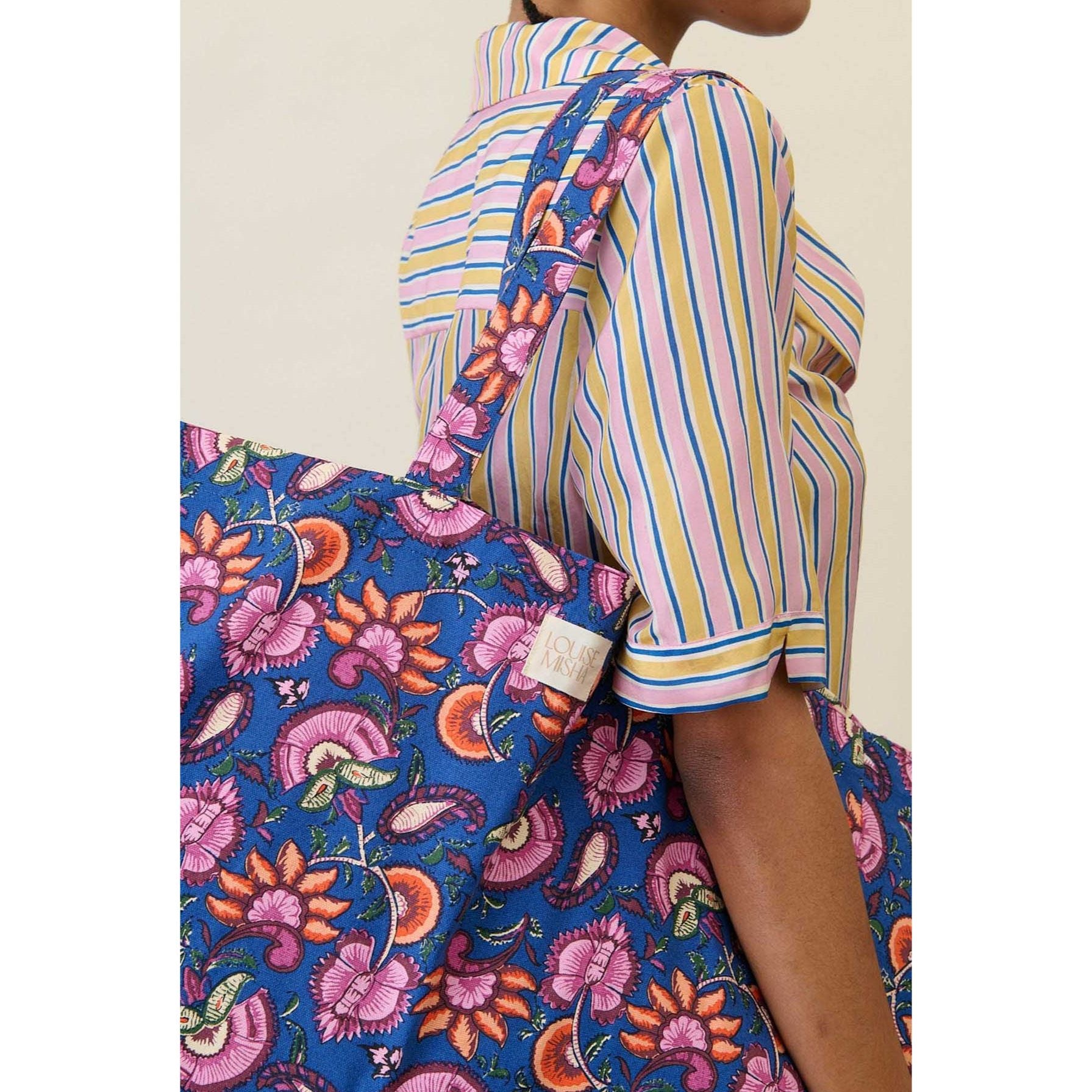 louise-misha-tote-bag-beverly-printed-duck-weave-blue-dolce-flowers-mish-s25t0203-bdf-s