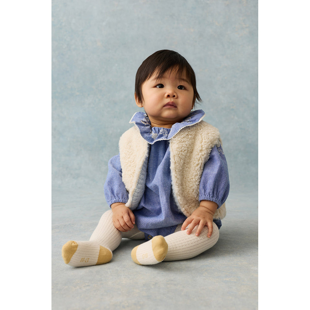 louise-misha-vest-yolette-tencel-alpaca-blend-kniting-cloud-clothing-wear-fashion-mish-w26v0279-cloud-06m