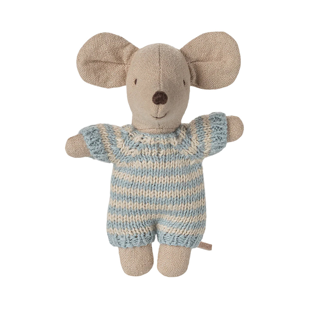 maileg-baby-mouse-in-carry-cot-blue-play-toy-mail-17500300