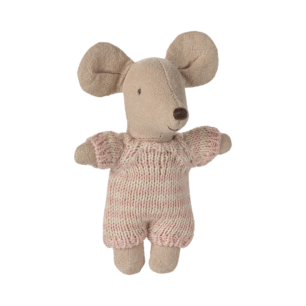 maileg-baby-mouse-in-carry-cot-rose