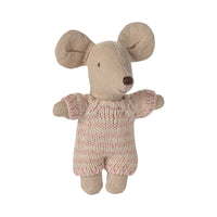 maileg-baby-mouse-in-carry-cot-rose