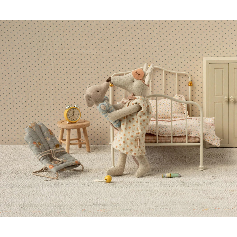 maileg-babysitter-my-blue-mail-11540701