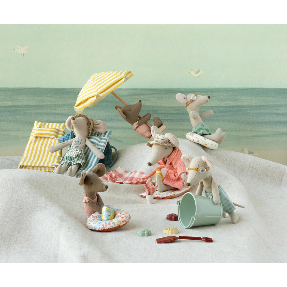 maileg-beach-set-for-big-brother-mouse-play-toy-mail-11130300