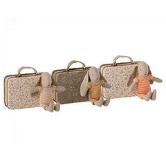 maileg-bunny-in-suitcase-micro-3-ass-play-toy-mail-16102223