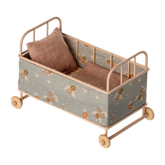 maileg-cot-bed-micro-powder-play-toy-mail-11512500