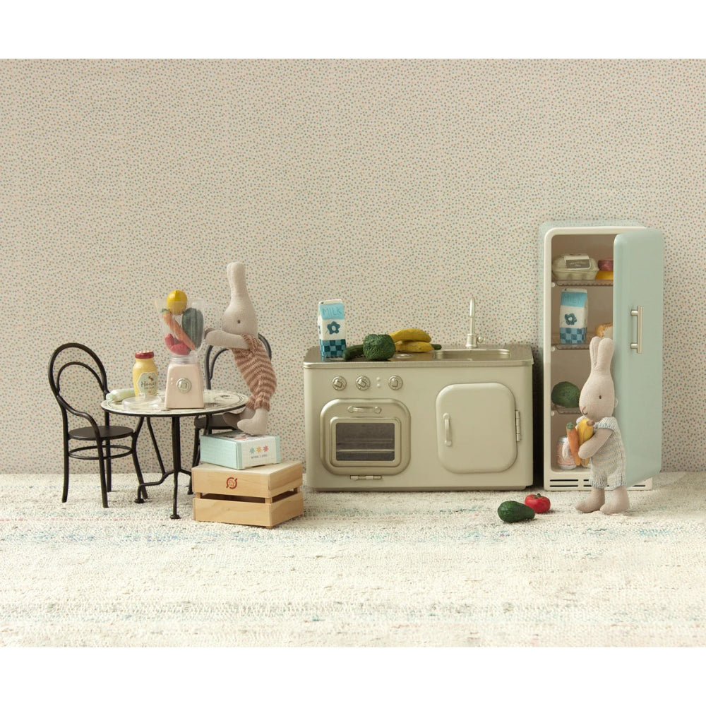 maileg-dining-table-set-with-2-chairs-mail-11511000