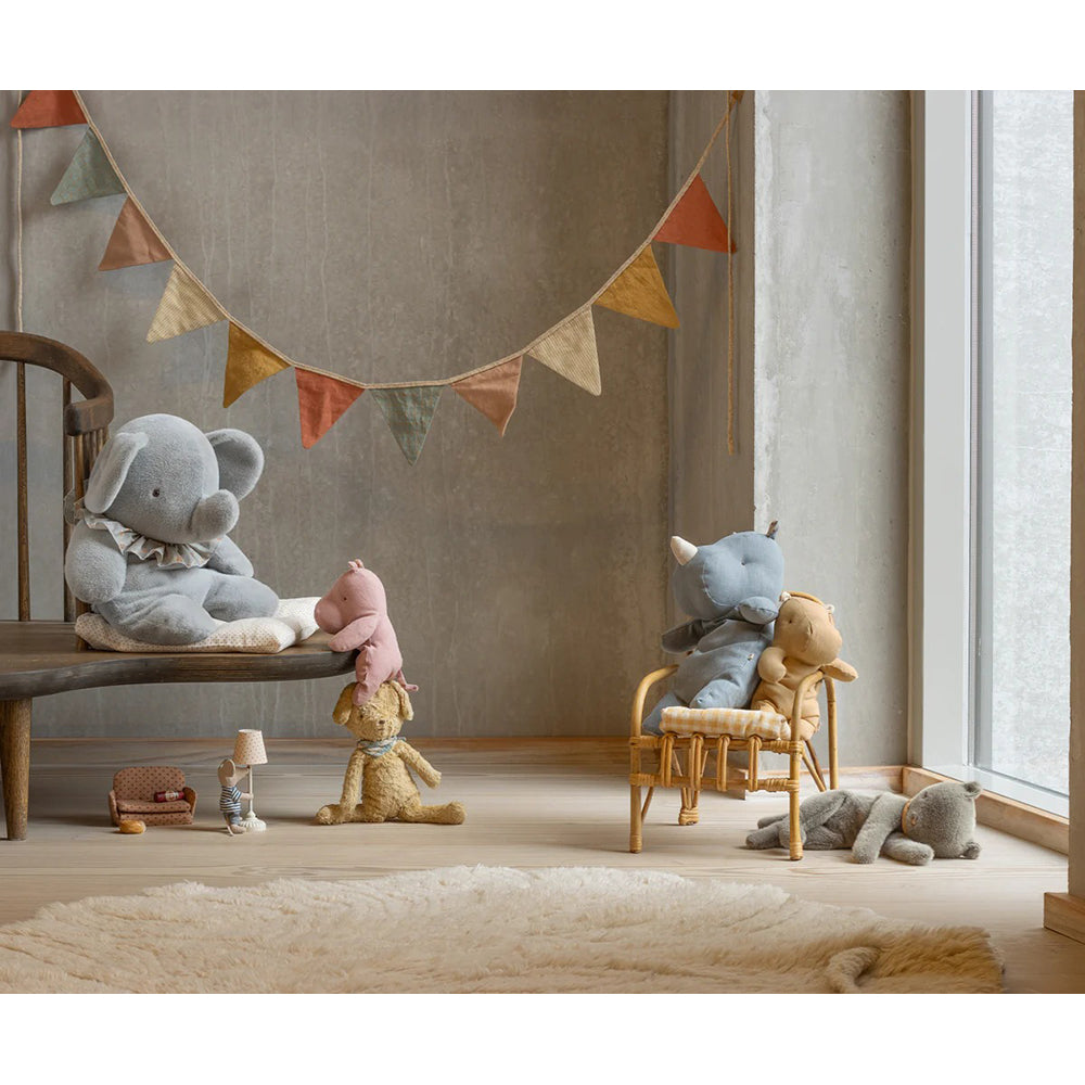 maileg-dog-vintage-plush-soft-sand-play-toy-mail-16592300