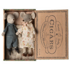 maileg-grandma-and-grandpa-mice-in-cigarbox-mail-17330300