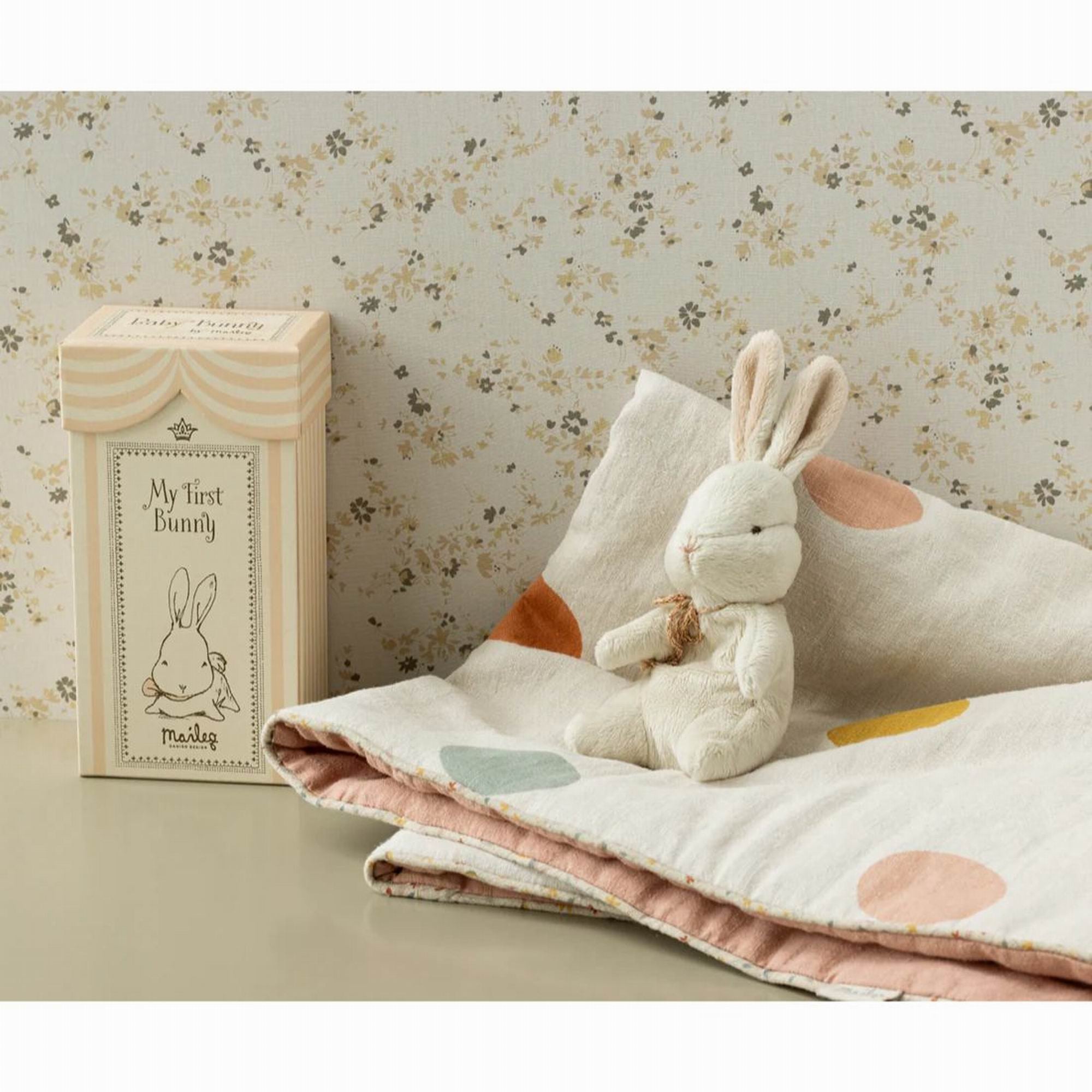 maileg-my-first-bunny-off-white-play-toy-baby-nursery-mail-16499600-04
