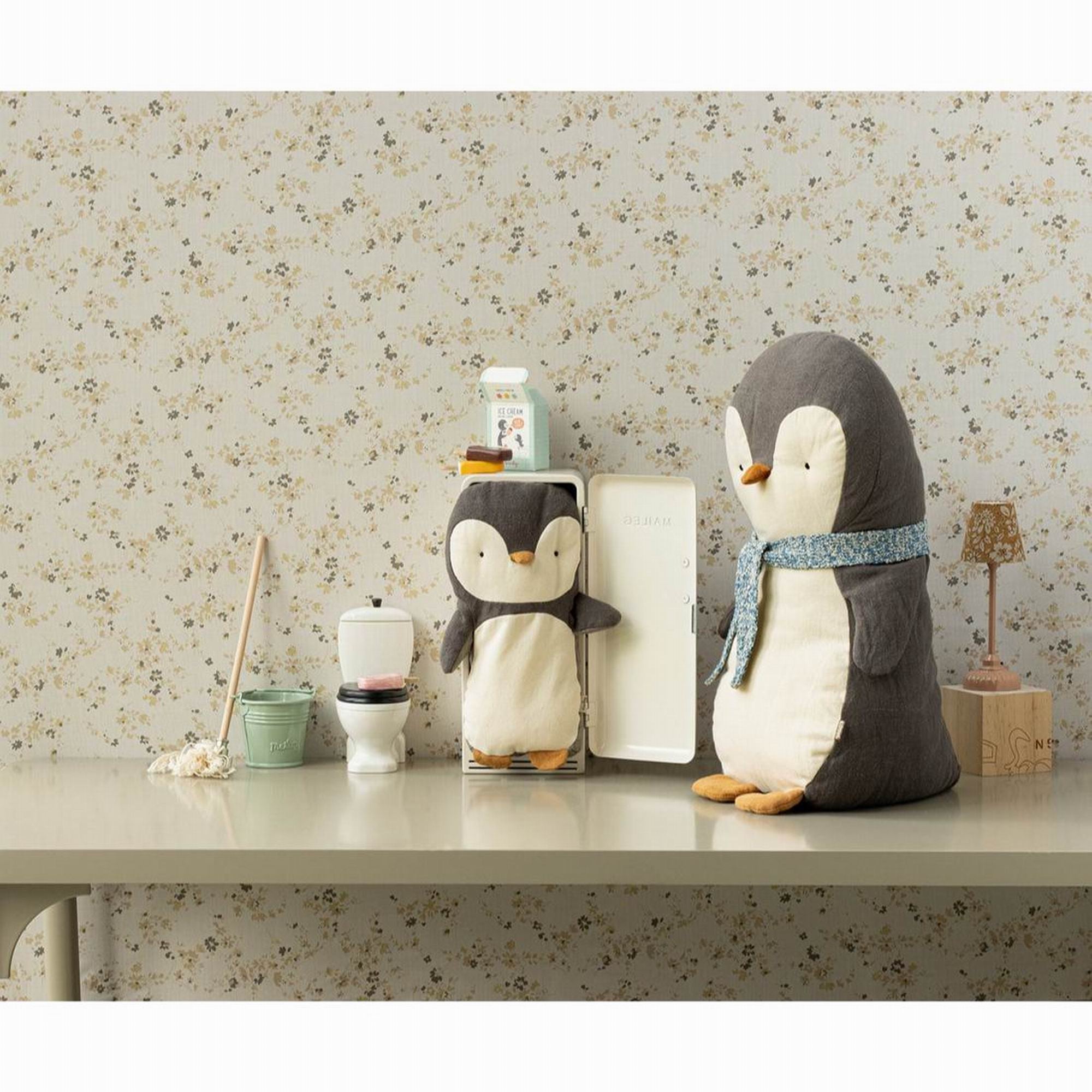 maileg-penguin-small-play-toy-baby-nursery-mail-16490800n-02