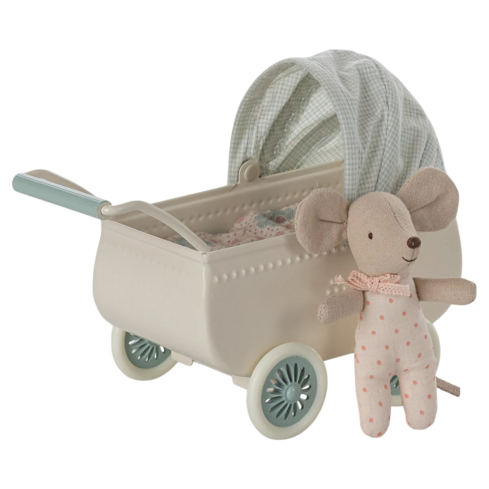 maileg-pram-with-baby-mouse-mint-mail-11510300