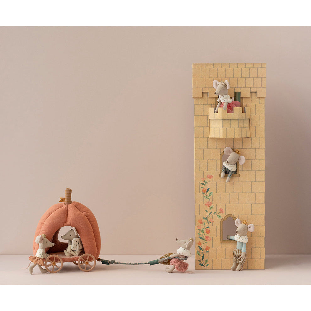 maileg-pumpkin-carriage-mouse-mail-11440300