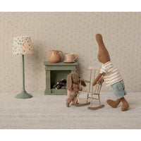 maileg-rocking-chair-miniature-dark-sand-mail-11512101