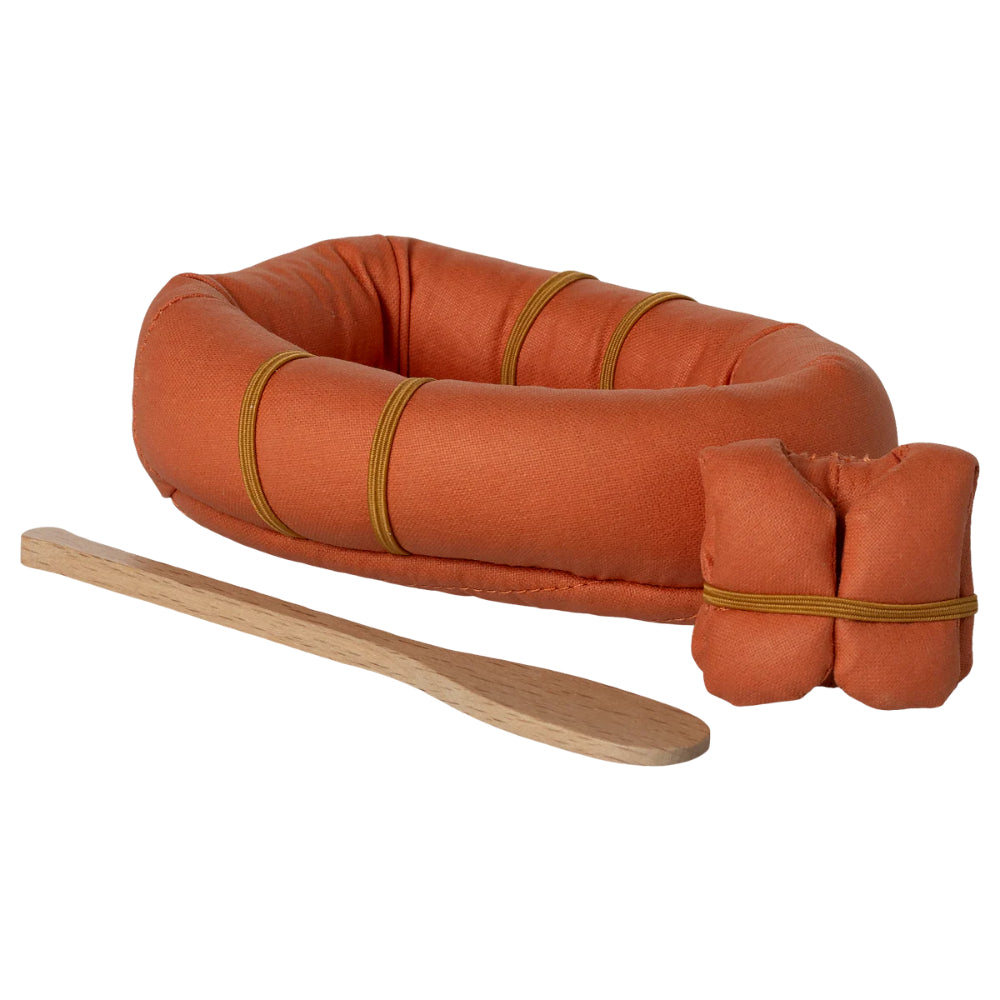 maileg-rubber-boat-mouse-mail-11540200