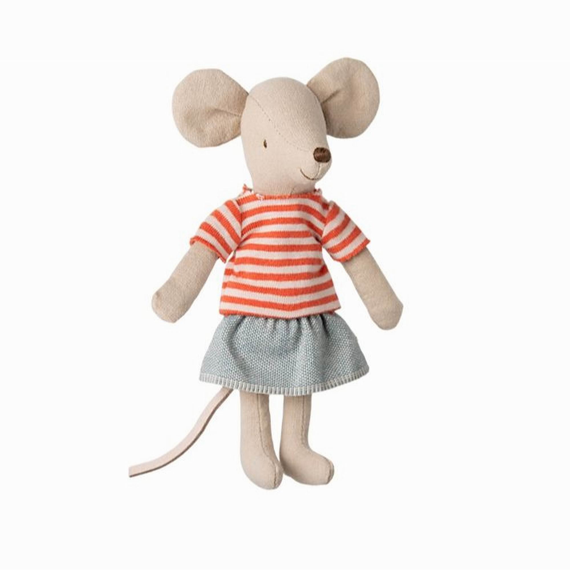 maileg-sister-mouse-big-sisterplay-toy-baby-nursery-mail-17520300-01
