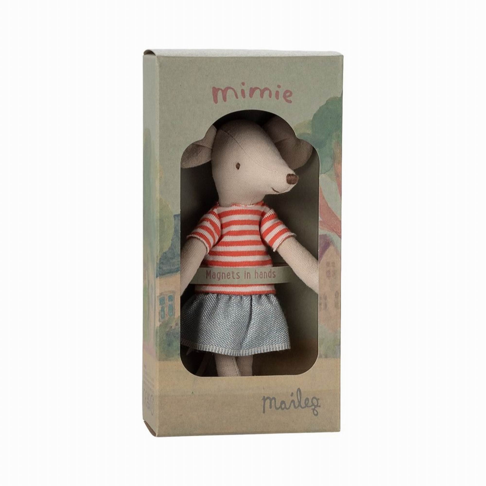 maileg-sister-mouse-big-sisterplay-toy-baby-nursery-mail-17520300-03