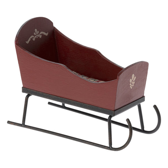 maileg-sleigh-mouse-red-mail-11200900